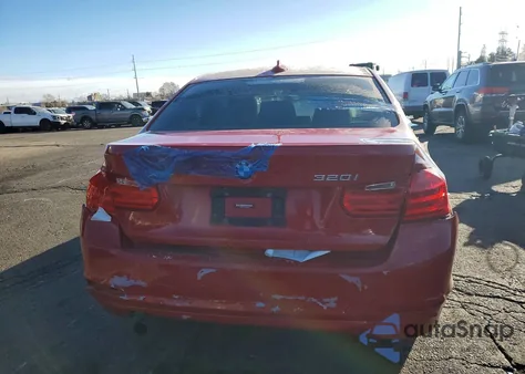 2013 BMW 320 I xDrive z USA, uszkodzony, nr VIN WBA3C3C5XDF982052